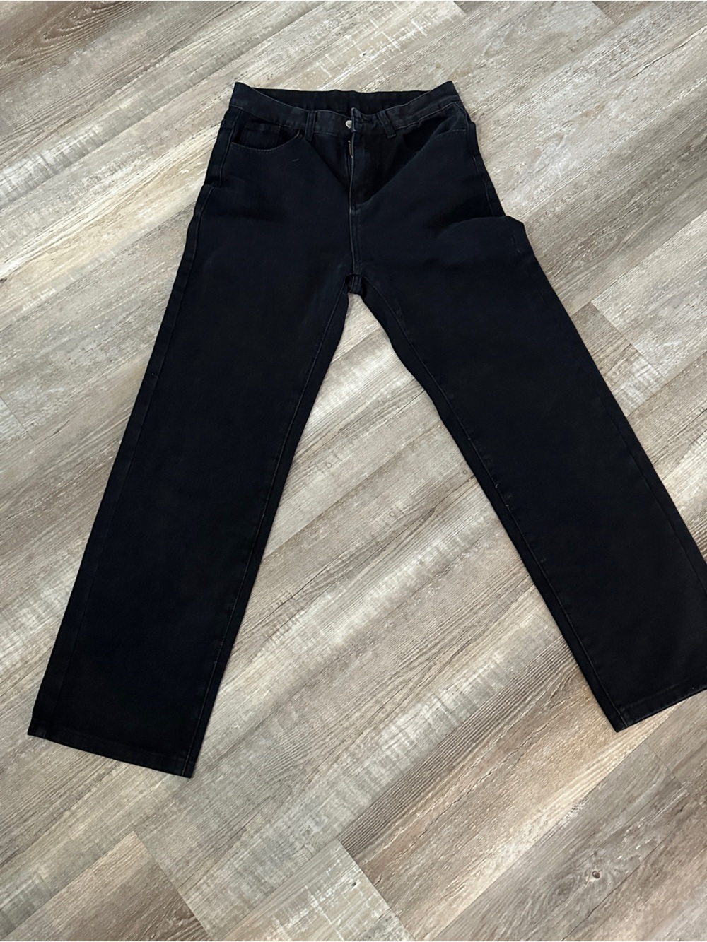 Women’s Black Straight Leg Jeans